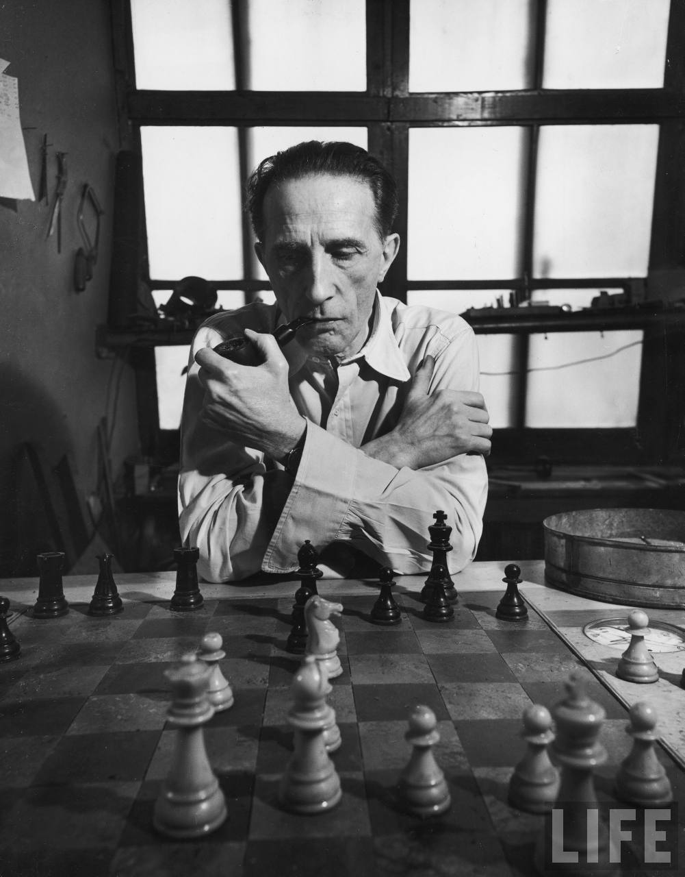 Desafios e Oportunidades: A Perspectiva Ideológica no Mundo da Arte&nbsp;Contemporânea